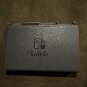 listing-status-banner